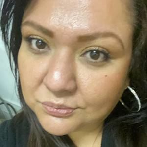 Meet your Posher, Gaby